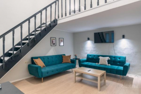 Budapest Central: Gracious Loft